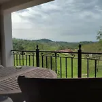 El Campo De Petra