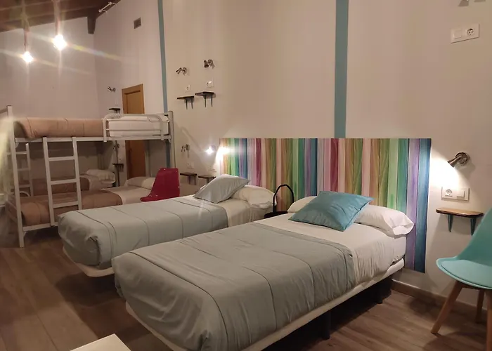 El Campo De Petra Hostal *