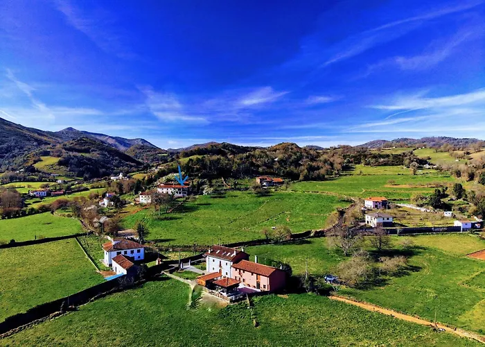 Hostal El Campo De Petra Grado